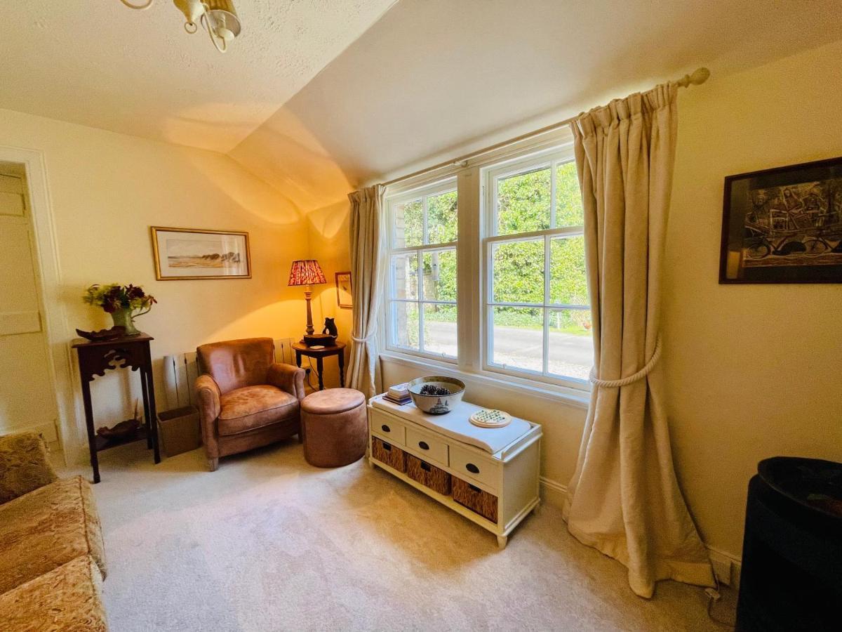 Carnell Country Estate & Holiday Cottages In Ayrshire Hurlford 외부 사진